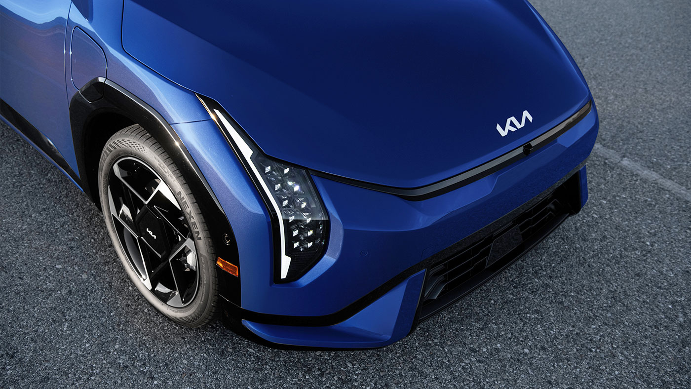 2026 Kia EV4 front end